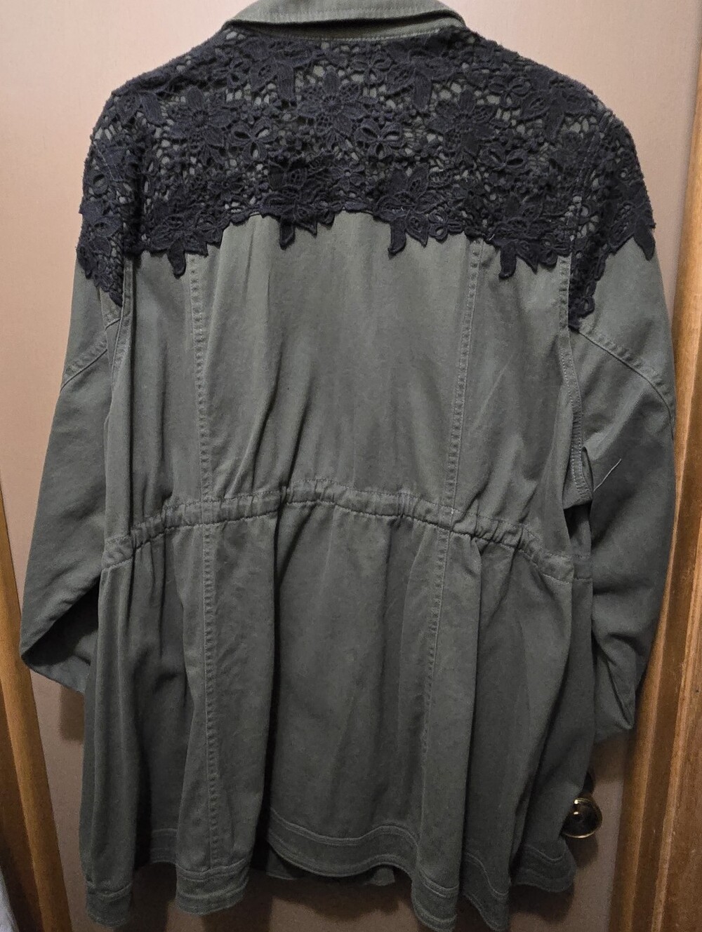 Torrid Olive Green Utility Jacket with Black Lace Shoulders - Picture 3 of 5